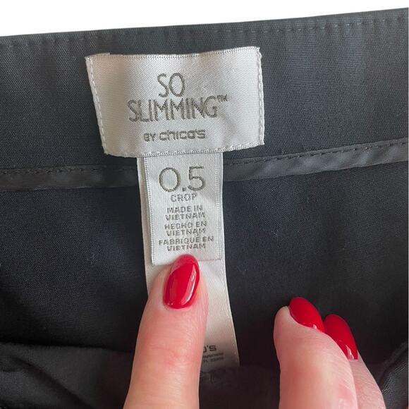Chico’s So Slimming Sleek Black Crop Pants Sz 0.5 (US 6) EUC - Picture 4 of 5